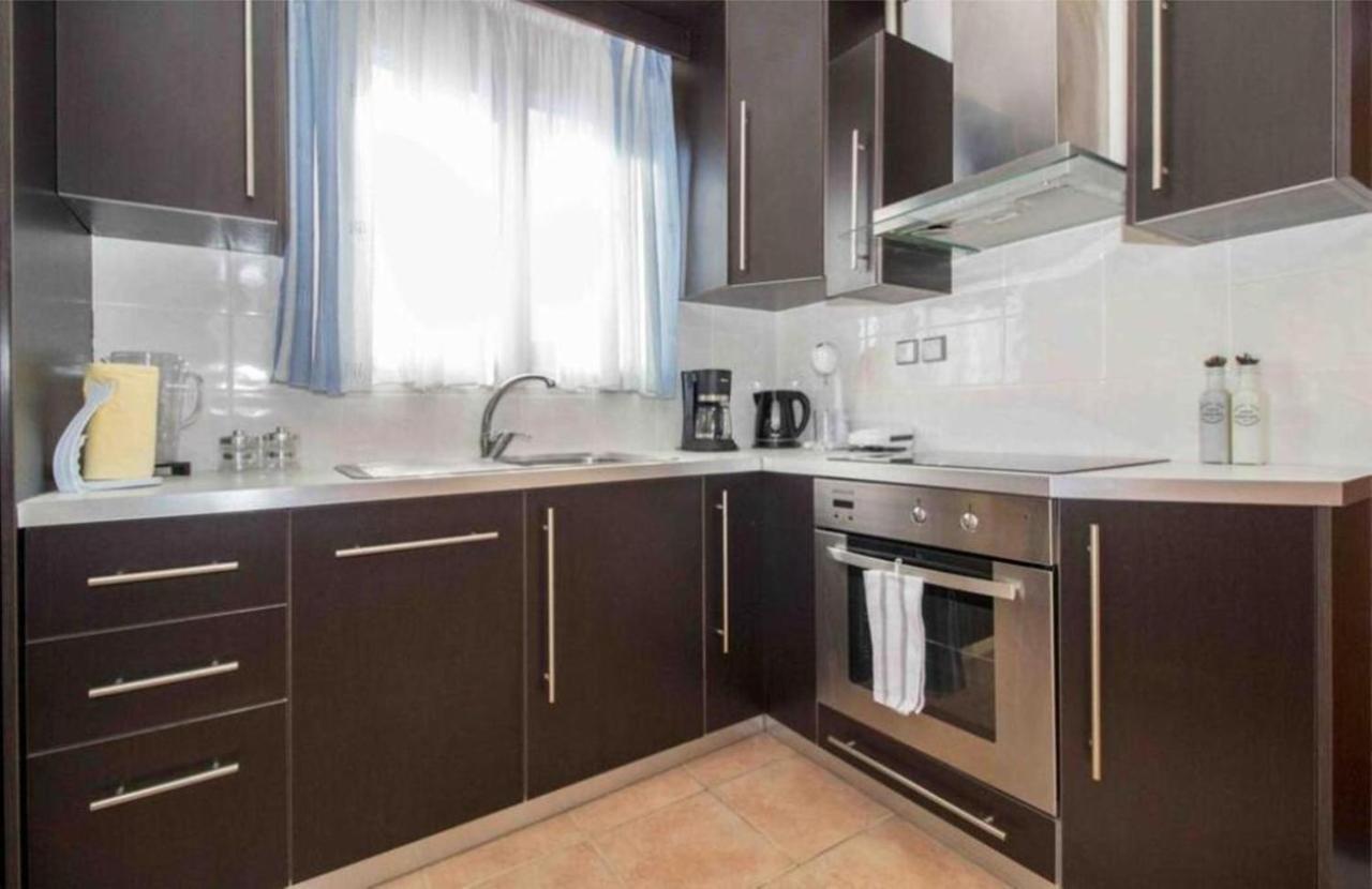 Malvazios Villas #2 Гитион Экстерьер фото