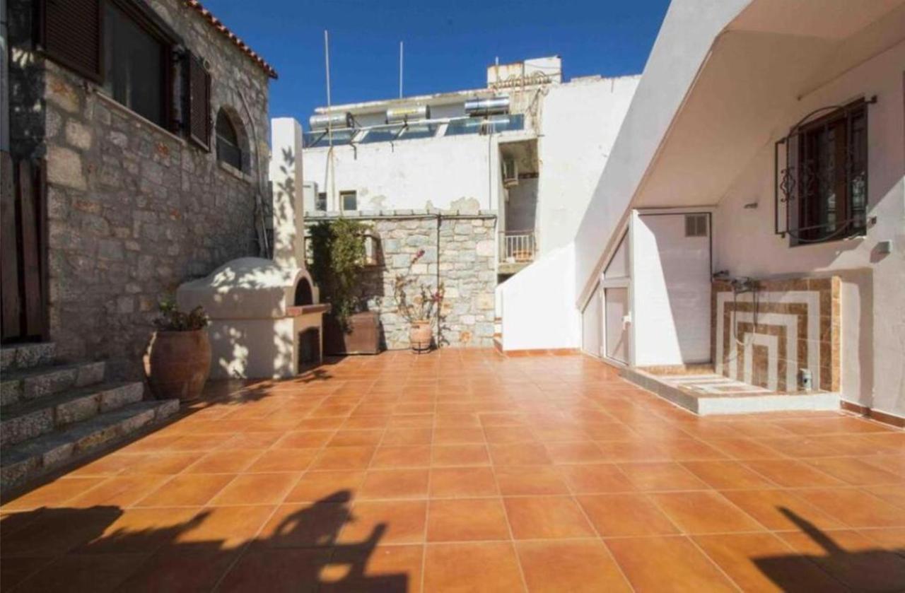 Malvazios Villas #2 Гитион Экстерьер фото