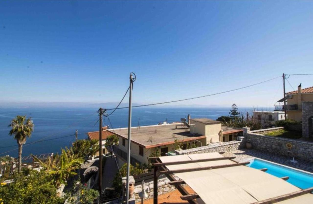 Malvazios Villas #2 Гитион Экстерьер фото
