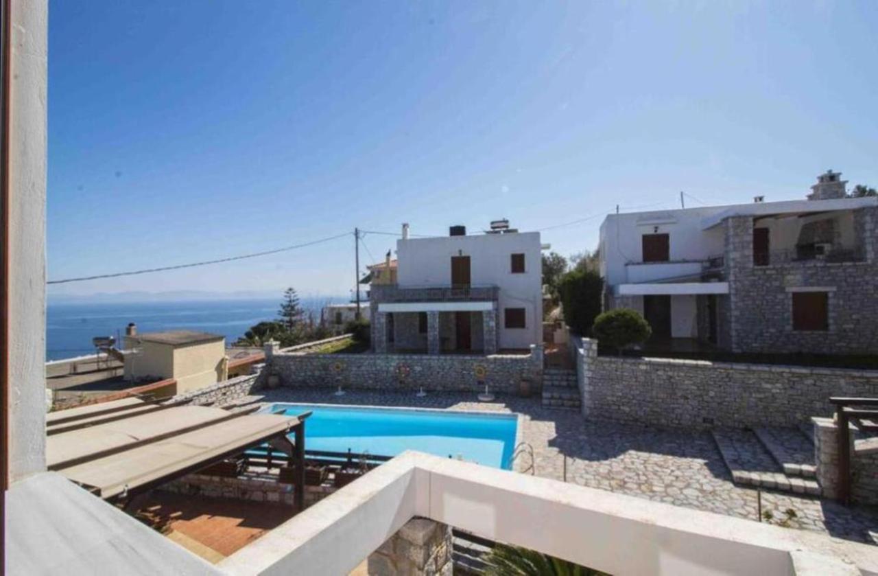 Malvazios Villas #2 Гитион Экстерьер фото